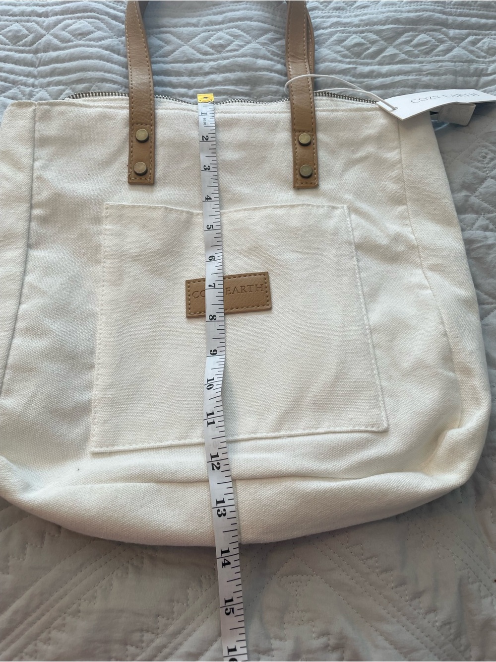 Cozy Earth Canvas Tote with Tan Leather Handles & Sunsand beach hat Bundle. - Picture 5 of 11